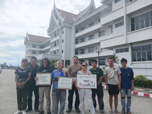Lampang Governor Requested to Halt 100-Year-Old Forest Tree Felling for Highway 'Ban Hong-Li' Expansion; Advocates Push 'Excavate and Relocate' Alternative