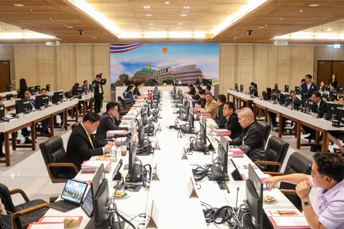 Cabinet Approves 5 Law Reforms to Combat Civil Service Exam Corruption and Overhaul Government Procurement