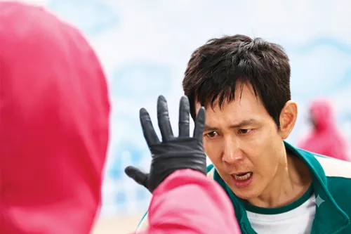 Lessons from Korean Series in the Streaming Era: Why Global Success But Domestic Weakness?