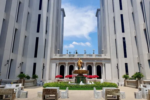 Declining Birth Rates, Changing World: ABAC Positions Universities in AI Era to Build Entrepreneurs and International Students