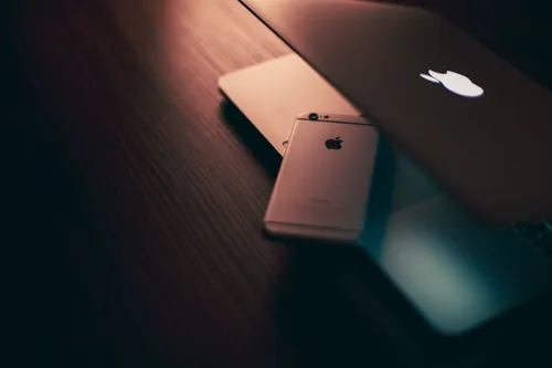 Apple Loses Negotiating Power in China, Risks iPhone Price Hikes