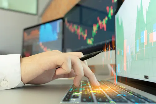 US Roadshow Supports Industrial Estate Stocks; WHA-AMATA Stand Out on FDI and Data Center Themes