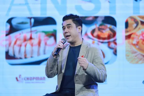 Chakrit Saisomboon: Scaling the Food Business to Stand on Its Own
