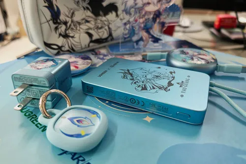 Ugreen's Honkai Star Rail power bank set brings gaming flair to Bangkok's daily commute