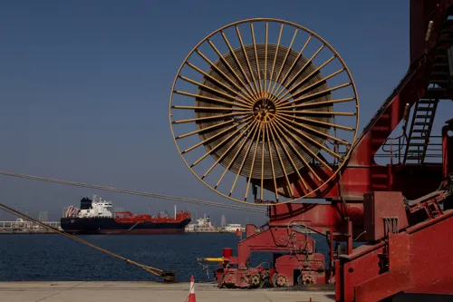 U.S. Successfully Blockades Iran's Oil Exports; Tehran Loses Critical Foreign Currency Revenue