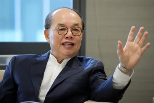 Stock Exchange of Thailand Vows to Continue Major Reforms Package