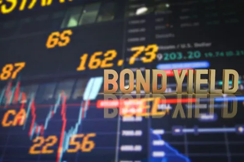 Global Bond Yields Surge; Watch Business Costs Rise and Low-Rated Bond Fundraising Pressure