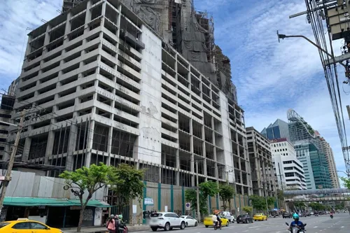Survey: 4 Abandoned Construction Projects in Bangkok Reveal Why They Stalled