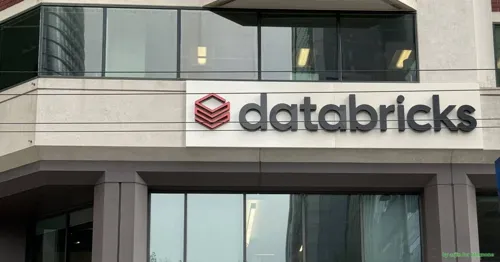Databricks Raises $5 Billion in New Funding Round, Valuation Reaches $19 Billion