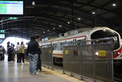 PM orders airport link reprieve