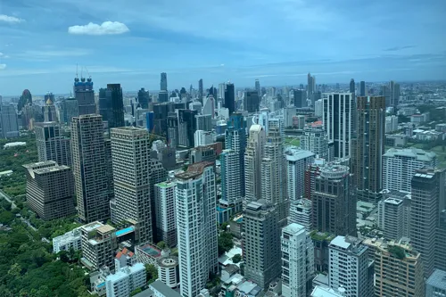 Real Estate Market Rejection Rates Soar, Shaking 185 Billion Baht Backlog