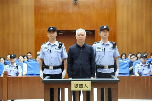 Life imprisonment for Hui Ka Yan: From rags to Chinese real estate billionaire