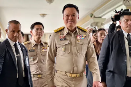 PM Directs Use of Remaining 40 Billion Baht in Loans to Continue "Thai Helping Thai Plus" for 2 More Months