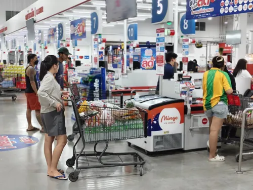 GO Wholesale Restocks Food, Transport Supplies Amid Flooding Crisis