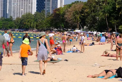 Tourism Ministry to deport misbehaving foreign tourists as new regulation takes effect