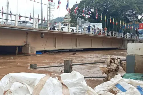 Watch Mae Sai River: Water Level Set to Breach Banks Again This Morning as Heavy Myanmar Rains Threaten Communities