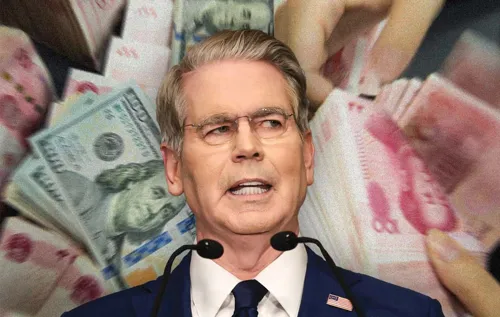 China Plays 'Two Acts' on Iran: Opposes Sanctions but Clings to the Dollar