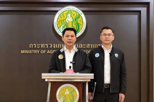 Rain Bomb Pushes Chao Phraya Water Levels Higher; Irrigation Department Holds Back Water at Full Capacity; Rain Expected to Ease by September 27