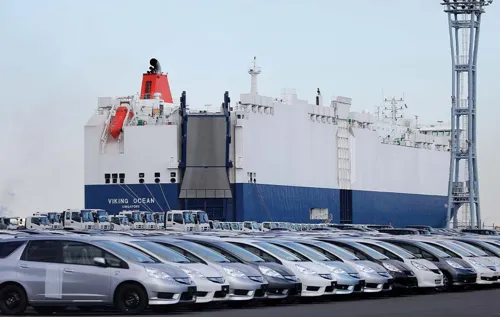 Weak Yen and Surging Demand Drive Profits for 6 Japanese Automakers
