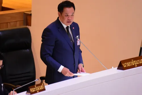 PM Explains Emergency Decree Borrowing: Energy Crisis Management and Debt Ceiling Control at 70%