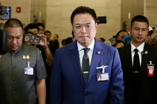 Parliament Opens Debate on 400 Billion Baht Emergency Loan Bill; Opposition Scrutinizes 200 Billion Baht Energy Transition Spending