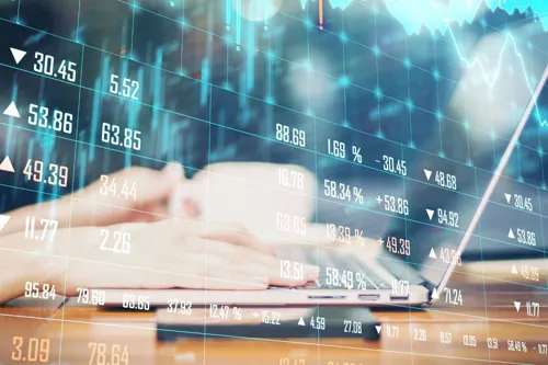 SET swings higher today, targeting 1,590 points as BDMS-TU emerges as standout stocks; focus on U.S. NFP
