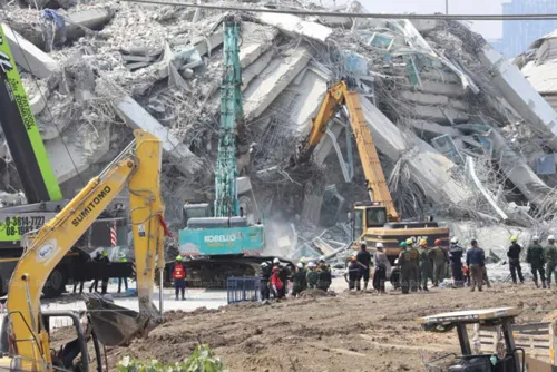 Professors urge quake safeguards