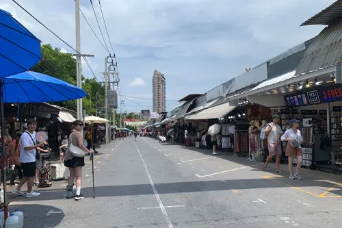 Turning Point: Chatuchak Market and Kor Ror Tor Market