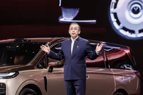 VOYAH Launches Luxury DREAM 9 MPV in China Starting at 2.08 Million Baht