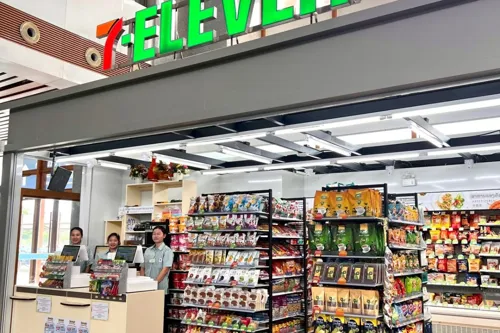 7-Eleven Strengthens Convenience Store Business in Laos; Latest Move: Opening at Vientiane Central Railway Station to Boost Tourism