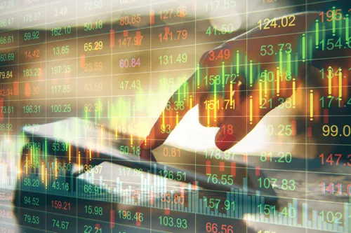 Thai Stock Market Expected to Move Sideways Up in August